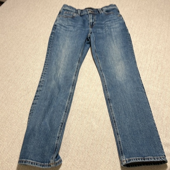 Uniqlo Sim Straight Vintage Wash Jeans. Size 3 - Picture 2 of 13